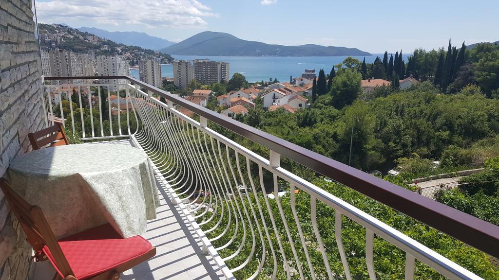 Apartments La Dolce Vita Херцег-Новий Екстер'єр фото
